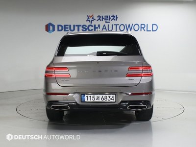 GENESIS GV80 - 3