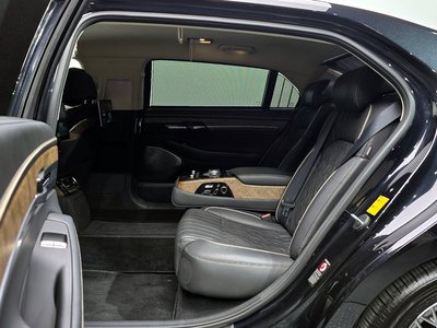 صورة مصغرة 12 لـ 2019 Genesis G90