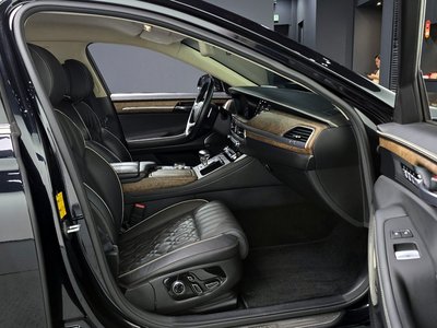 2019 Genesis G90 — фото 10
