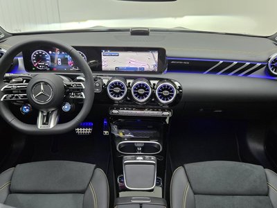 MERCEDES-BENZ CLA - 5