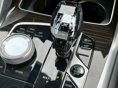 2021 BMW X6 — миниатюра 57