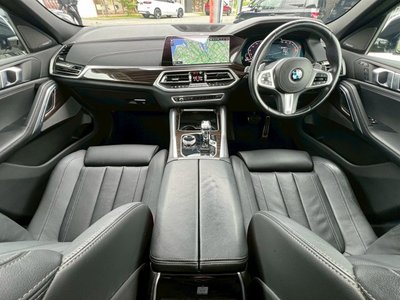 2021 BMW X6 — миниатюра 64