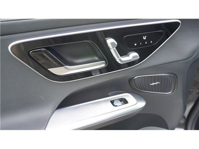 MERCEDES-BENZ GLC - 10