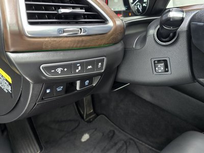 صورة مصغرة 18 لـ 2020 Genesis G90