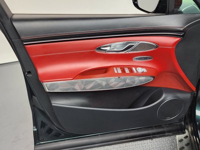 2021 Genesis GV70 — миниатюра 14