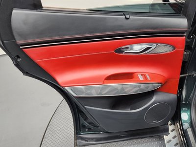 2021 Genesis GV70 — миниатюра 15