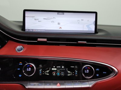 2021 Genesis GV70 — миниатюра 19