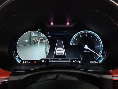 2021 Genesis GV70 — миниатюра 11