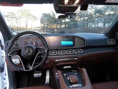 MERCEDES-BENZ GLS - 4