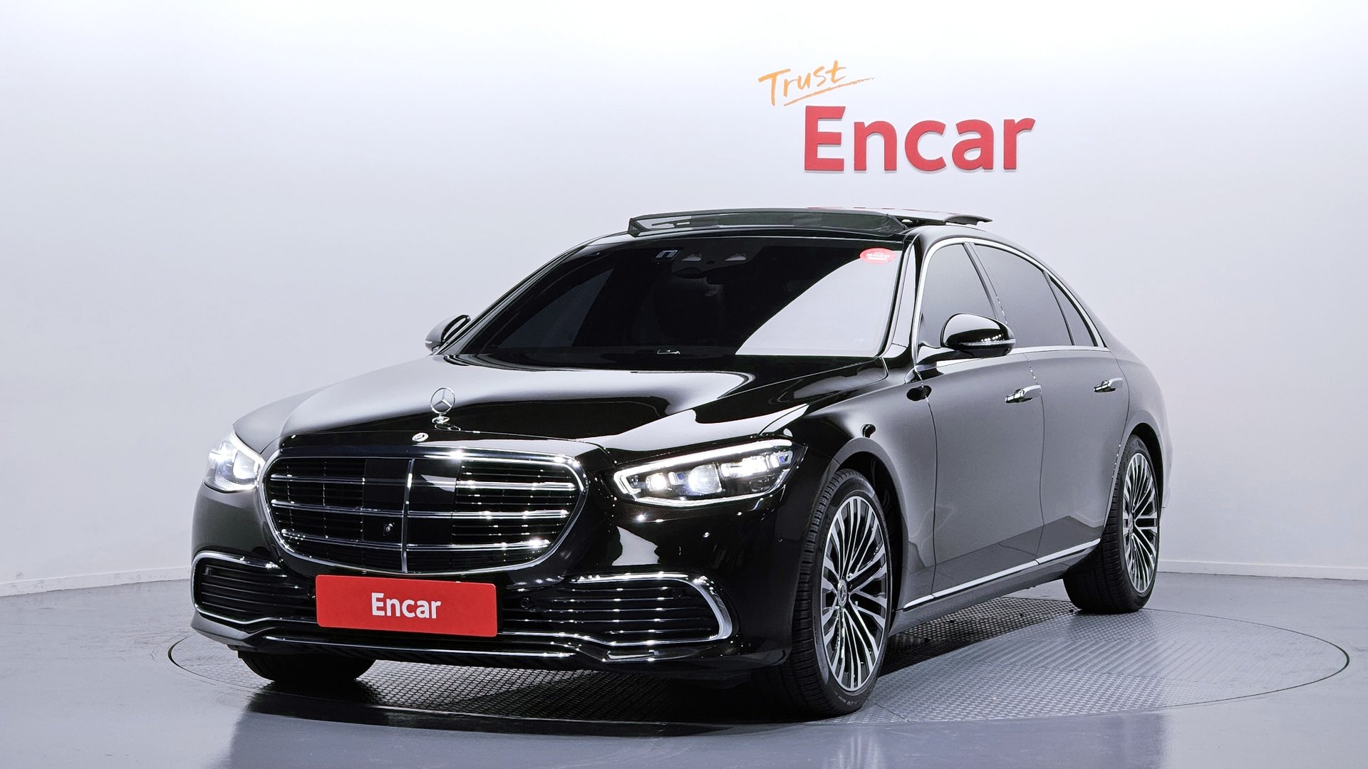 MERCEDES-BENZ S-CLASS - View 1