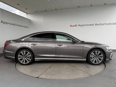 AUDI A8 - 9