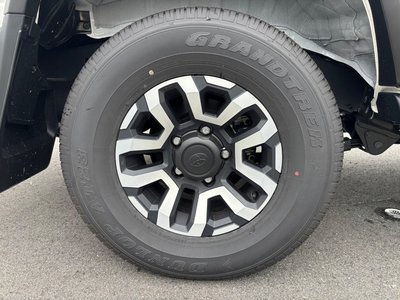 2026 Toyota LAND CRUISER 70 缩略图 12