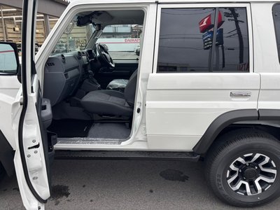 2026 Toyota LAND CRUISER 70 缩略图 30