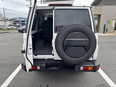 2026 Toyota LAND CRUISER 70 缩略图 20