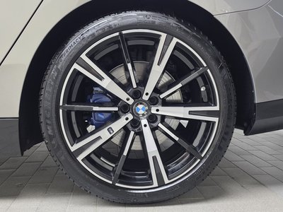 صورة 8 لـ 2025 BMW 5 SERIES