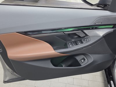 صورة مصغرة 14 لـ 2025 BMW 5 SERIES