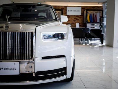 ROLLS-ROYCE PHANTOM - 4