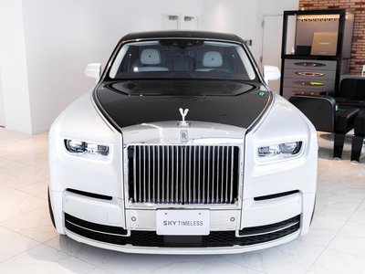 ROLLS-ROYCE PHANTOM - 8