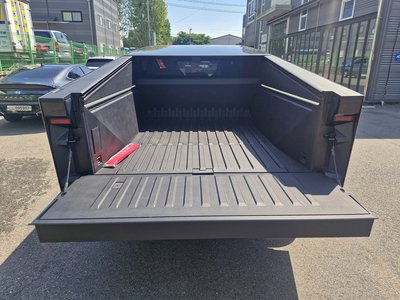 صورة 10 لـ 2026 Tesla CYBERTRUCK