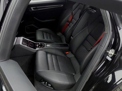 PORSCHE PANAMERA - 9