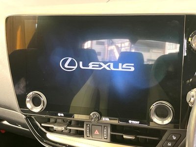 صورة 3 لـ 2023 Lexus NX