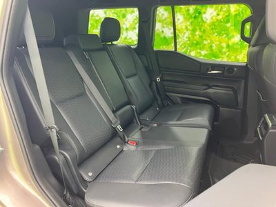 TOYOTA LAND CRUISER 250 - 6
