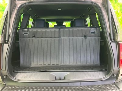 TOYOTA LAND CRUISER 250 - 8