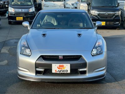 NISSAN GT-R - 5
