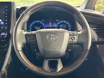 TOYOTA ALPHARD - 9