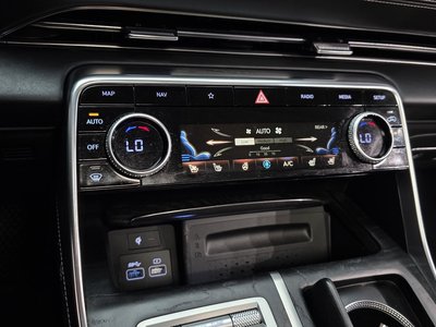 2020 Genesis GV80 — миниатюра 23