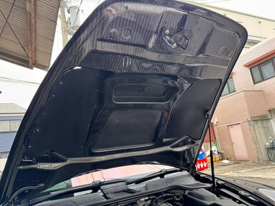 2012 Porsche CAYENNE thumbnail 55