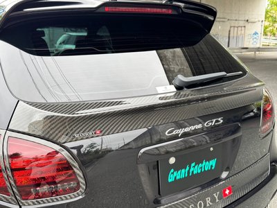 2012 Porsche CAYENNE thumbnail 47