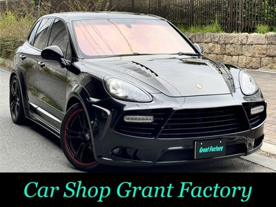 PORSCHE CAYENNE - 1