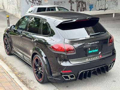 2012 Porsche CAYENNE thumbnail 42