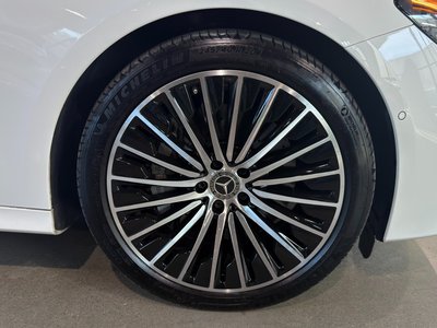 صورة 6 لـ 2024 Mercedes-BENZ E-CLASS