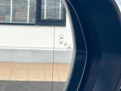 صورة 7 لـ 2023 Lexus NX
