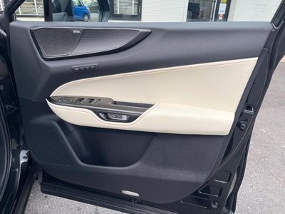 صورة مصغرة 70 لـ 2023 Lexus NX