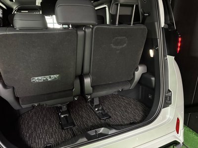 2025 Toyota ALPHARD 缩略图 30