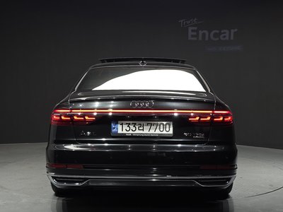 AUDI A8 - 3