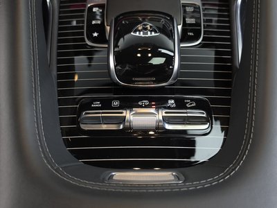 صورة مصغرة 32 لـ 2021 Mercedes-BENZ GLS