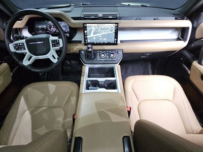 LAND ROVER DEFENDER - 5