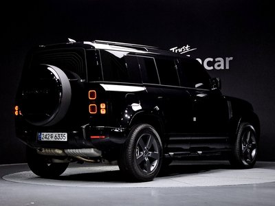 LAND ROVER DEFENDER - 3