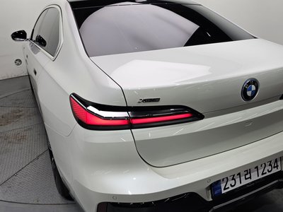 BMW 7 SERIES - 10