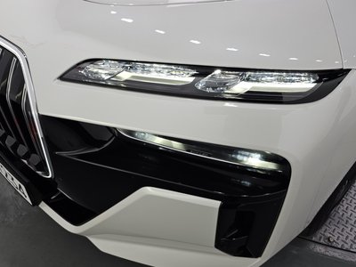 BMW 7 SERIES - 9