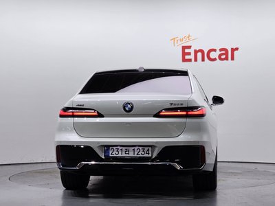 BMW 7 SERIES - 4