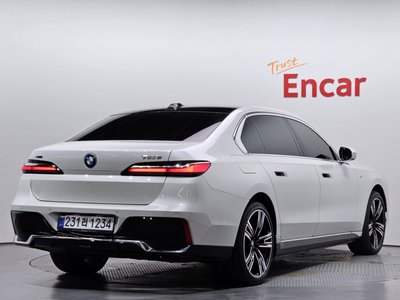 BMW 7 SERIES - 3