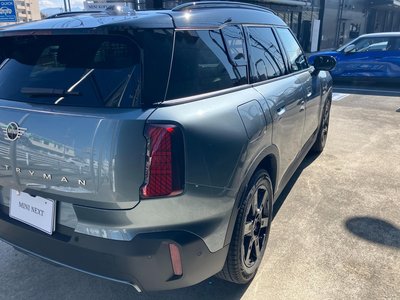 MINI MINI COUNTRYMAN - 9