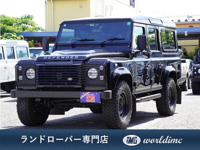LAND ROVER DEFENDER