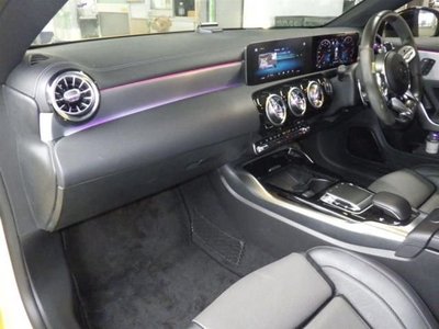 صورة 2 لـ 2020 Mercedes-BENZ MERCEDES-AMG