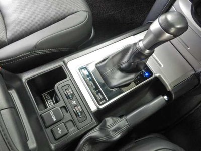 TOYOTA LAND CRUISER PRADO - 9